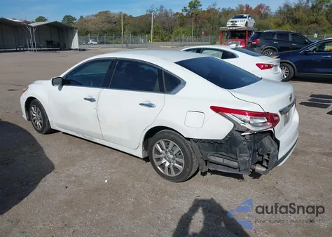2016 Nissan Altima 2.5 S z USA, uszkodzony, nr VIN 1N4AL3AP6GN372177